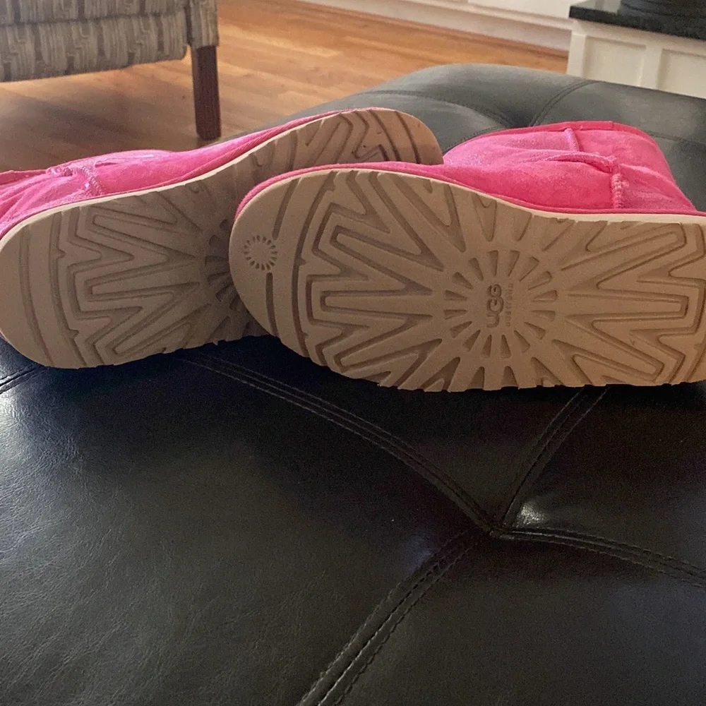 Pink UGGs - Picture 3 of 3